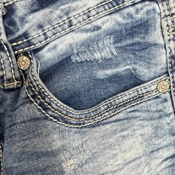 Salvage Distressed Bootcut Embroidered 5 Pocket Men Jeans Size 30x30 - Picture 6 of 13